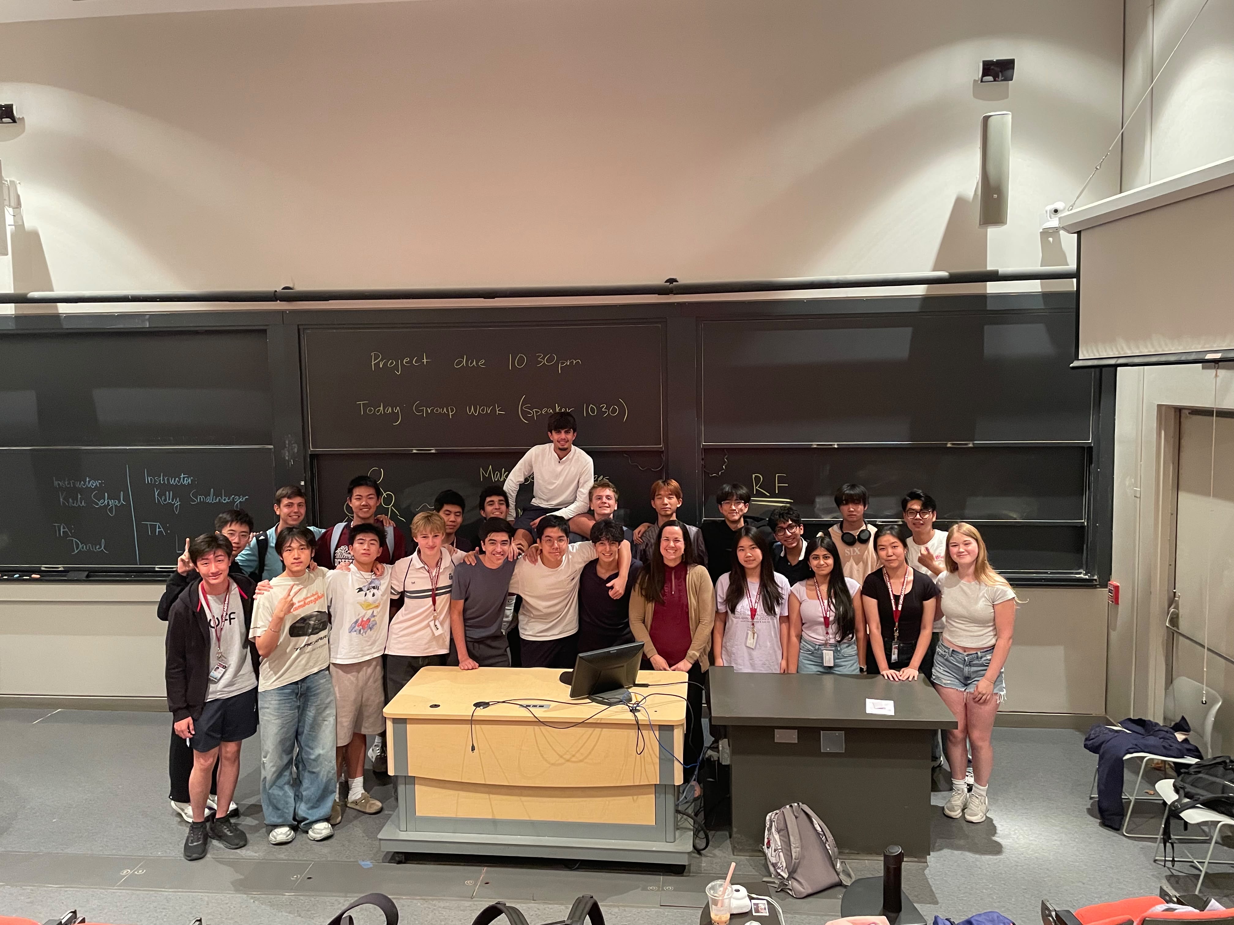 Keshu Yang and the University of Chicago Pathways in Data Science class gathered in a lecture hall.